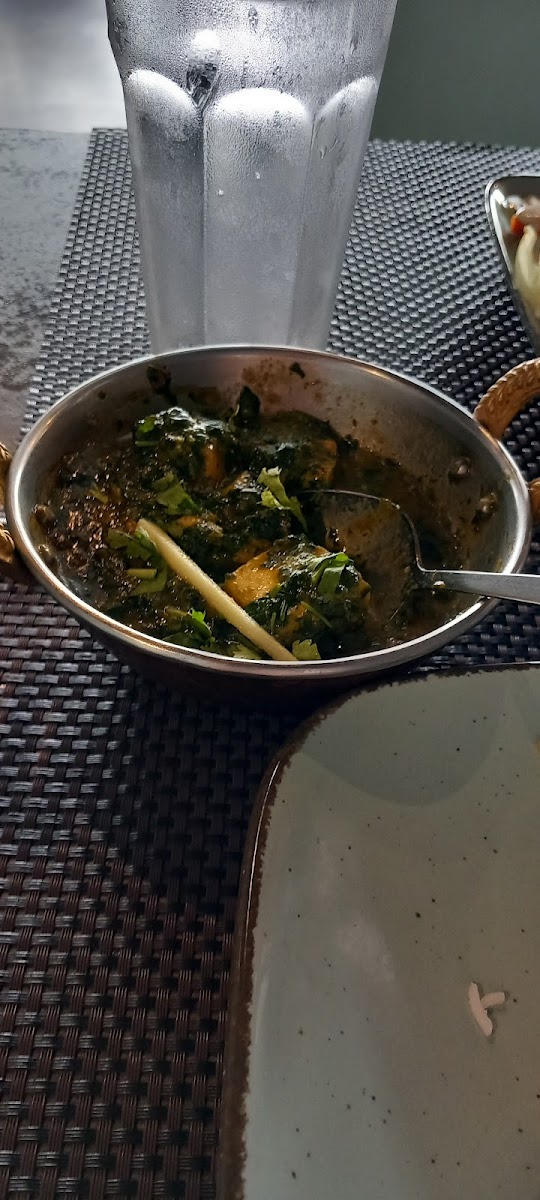 Holy Tikka - Indian Streetfood & Bar-9